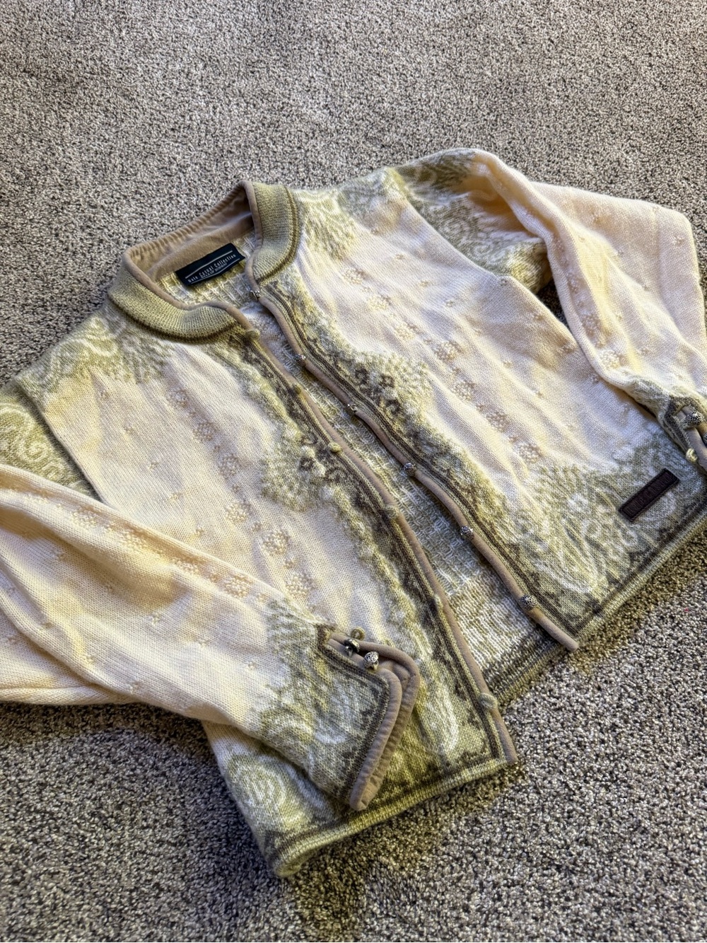 Dale of Norway paisley patterned sweater - Picture 2 of 7